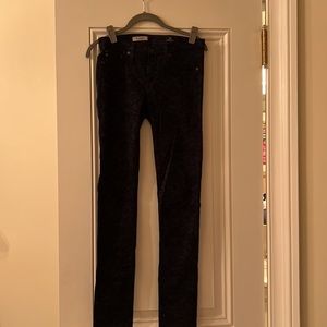 New without tags navy/lace floral pattern AG size 26 super skinny legging jean